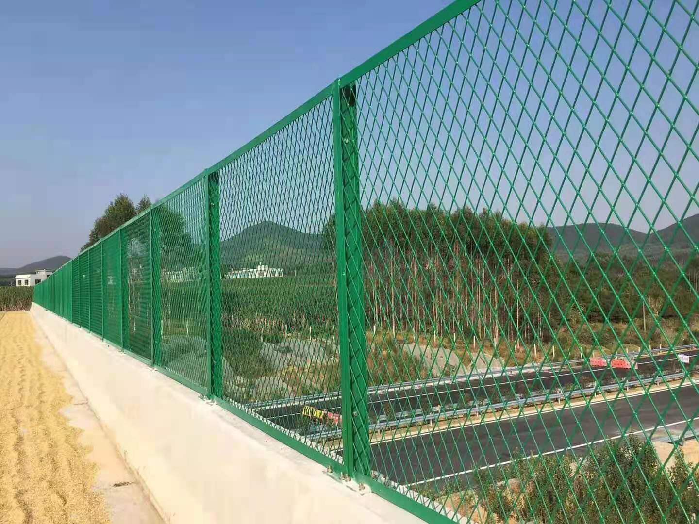 \